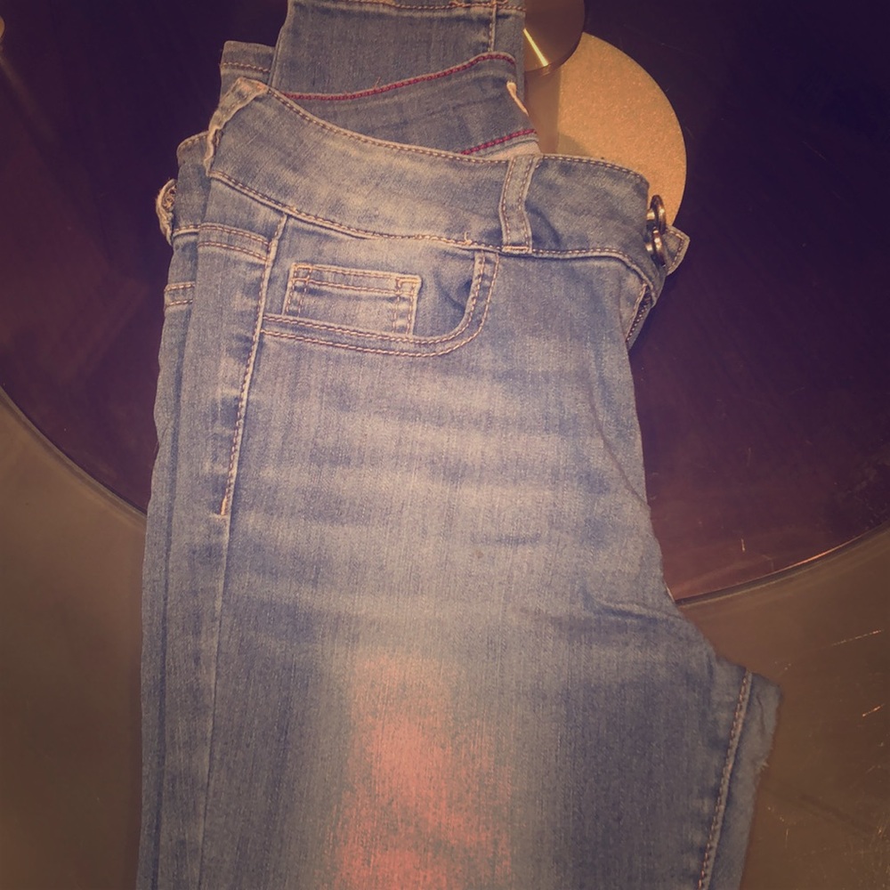 Slim fit skinny ankle cut jeans